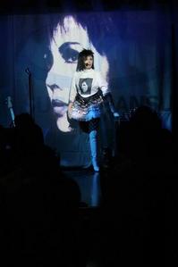 �摜(199x300)�E�g��摜(426x639)